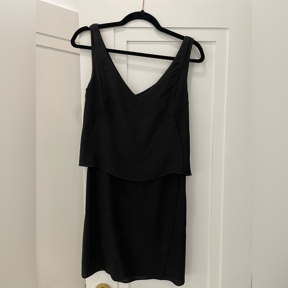 Babaton 100% silk black dress-size 0 - Picture 2 of 12